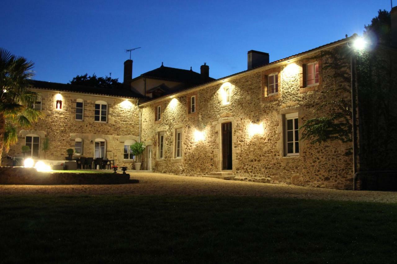 Logis De La Clartiere Bed & Breakfast Falleron Exterior photo